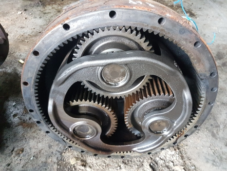 Fendt 818 Rear Half Axle Complete 718150151113, 718150151043, 737150150051 - Eje posterior: foto 2 Fendt 818 Rear Half Axle Complete 718150151113, 718150151043, 737150150051 - Eje posterior: foto 2