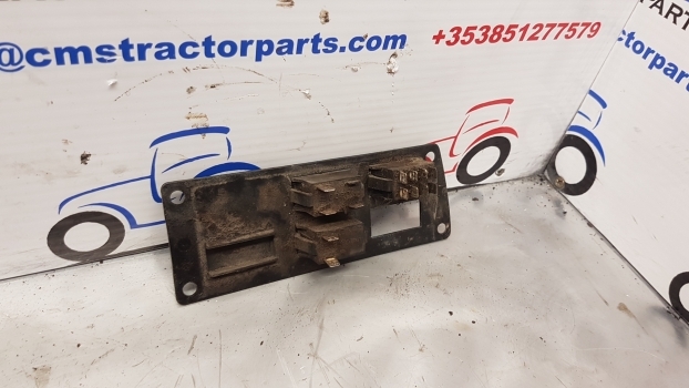 Fiat 140-90, 100-90 Switches Lights, Ether Start 5176284, 5176282, 5176283 - Sistema eléctrico para Tractor: foto 2 Fiat 140-90, 100-90 Switches Lights, Ether Start 5176284, 5176282, 5176283 - Sistema eléctrico para Tractor: foto 2