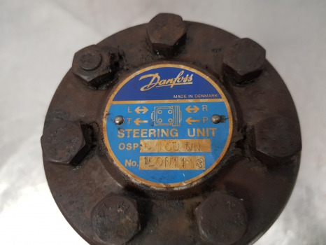 Fiat 90, 140-90, 130-90 Steering Orbital Unit Valve 5140383, 5165251, 150n1118 - Dirección: foto 4 Fiat 90, 140-90, 130-90 Steering Orbital Unit Valve 5140383, 5165251, 150n1118 - Dirección: foto 4