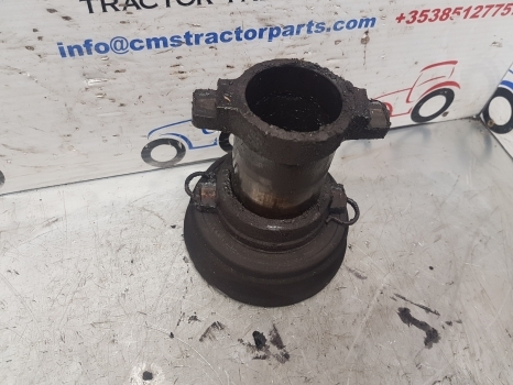 Fiat 90-90, 100-90, 110-90, Dt Clutch Bearing Carrier 5104881 - Embrague y piezas para Tractor: foto 2 Fiat 90-90, 100-90, 110-90, Dt Clutch Bearing Carrier 5104881 - Embrague y piezas para Tractor: foto 2