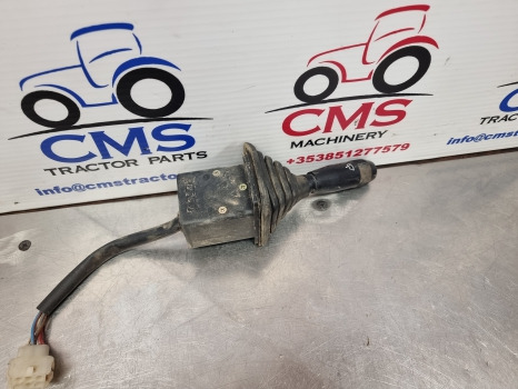 Fiat F, F-dt Series, F140, F120, F130 Switch Lever Windshield Wiper 5141941 - Sistema eléctrico: foto 5 Fiat F, F-dt Series, F140, F120, F130 Switch Lever Windshield Wiper 5141941 - Sistema eléctrico: foto 5