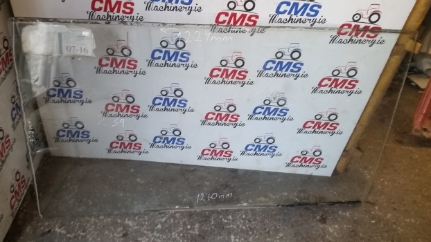 Fiat F, F-dt Series, F140, F140dt, F120, F120dt Windscreen, Windshield 5158493 - Parabrisas para Tractor: foto 1 Fiat F, F-dt Series, F140, F140dt, F120, F120dt Windscreen, Windshield 5158493 - Parabrisas para Tractor: foto 1