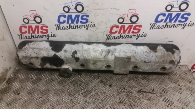 Fiat F, F100, F110, F115, F120, F130, F130, F140 Engine Rocker Cover 98418858 - Motor y piezas para Tractor: foto 2 Fiat F, F100, F110, F115, F120, F130, F130, F140 Engine Rocker Cover 98418858 - Motor y piezas para Tractor: foto 2