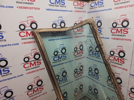 Fiat F Series F100, F110, F130, F140 Cab Back Glass Rhs 5154093, 5152715 - Ventana y piezas: foto 5 Fiat F Series F100, F110, F130, F140 Cab Back Glass Rhs 5154093, 5152715 - Ventana y piezas: foto 5