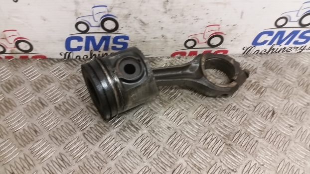 Fiat, Ford  F, 90, 93, 94, L, 35, Tl F140 Piston And Con Rod 1930914, 98461753 - Pistones/ Anillos/ Bujes para Tractor: foto 1 Fiat, Ford  F, 90, 93, 94, L, 35, Tl F140 Piston And Con Rod 1930914, 98461753 - Pistones/ Anillos/ Bujes para Tractor: foto 1