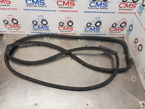Ford 10, 30, Tw, 1000 Series, Super Q, Q Cab Door Seal Rhs D8nn9420530ac - Puerta y piezas: foto 2 Ford 10, 30, Tw, 1000 Series, Super Q, Q Cab Door Seal Rhs D8nn9420530ac - Puerta y piezas: foto 2