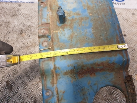 Ford 10 Series Ap Cab Bonnet Panel Front Of Cab - Capota para Tractor: foto 4 Ford 10 Series Ap Cab Bonnet Panel Front Of Cab - Capota para Tractor: foto 4