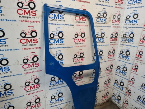 Ford 2000, 3000, 2600, 3600 Cab Door Frame Rhs - Puerta y piezas: foto 4 Ford 2000, 3000, 2600, 3600 Cab Door Frame Rhs - Puerta y piezas: foto 4