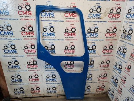 Ford 2000, 3000, 2600, 3600 Cab Door Frame Rhs - Puerta y piezas: foto 1 Ford 2000, 3000, 2600, 3600 Cab Door Frame Rhs - Puerta y piezas: foto 1