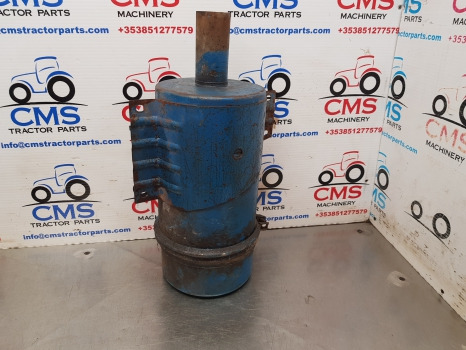 Ford 3000, 4000, 5000, 5100, 5200 Engine Air Filter Box, Oil Bath C5ne9600e - Sistema de admisión de aire: foto 4 Ford 3000, 4000, 5000, 5100, 5200 Engine Air Filter Box, Oil Bath C5ne9600e - Sistema de admisión de aire: foto 4