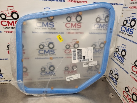 Ford 4000, 3000, 4600, 6600, Cab Door Glass 81827480, D6808 - Puerta y piezas: foto 1 Ford 4000, 3000, 4600, 6600, Cab Door Glass 81827480, D6808 - Puerta y piezas: foto 1