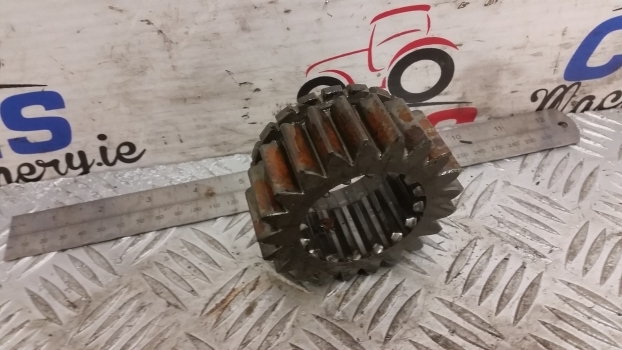 Ford 5000 Counter Shaft Sliding Gear 21t E0nn7106ba, 87554806 - Transmisión para Tractor: foto 2 Ford 5000 Counter Shaft Sliding Gear 21t E0nn7106ba, 87554806 - Transmisión para Tractor: foto 2