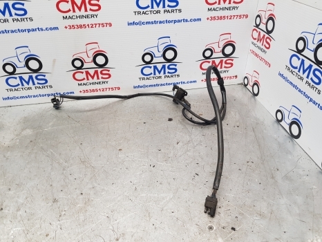 Ford 5610, 6610, 6810 Front Head Lamp Wiring Loom Front Wiring Loom - Cables/ Alambres para Tractor: foto 1 Ford 5610, 6610, 6810 Front Head Lamp Wiring Loom Front Wiring Loom - Cables/ Alambres para Tractor: foto 1