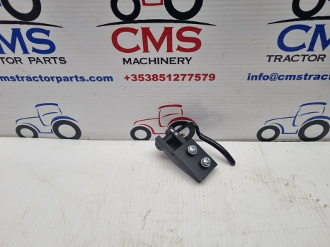 Ford 6610,7410, 5610, Tw Q Cab Rear Window Latch Rh 83909518, D6nn9440860a - Puerta y piezas: foto 1 Ford 6610,7410, 5610, Tw Q Cab Rear Window Latch Rh 83909518, D6nn9440860a - Puerta y piezas: foto 1