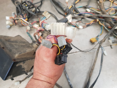 Ford 6635, 35, Tl, Fiat L, Wiring Loom Complete 5180571, 5180572, 82866276 - Cables/ Alambres: foto 4 Ford 6635, 35, Tl, Fiat L, Wiring Loom Complete 5180571, 5180572, 82866276 - Cables/ Alambres: foto 4