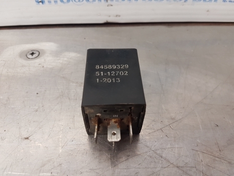 Ford 7840, 6640, 7740, 8240 Time Relay F0nn14n135ba, 84589329, 81867839 - Relé para Tractor: foto 1 Ford 7840, 6640, 7740, 8240 Time Relay F0nn14n135ba, 84589329, 81867839 - Relé para Tractor: foto 1