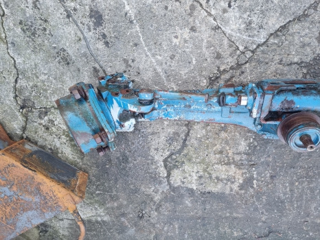 Eje y piezas Ford 7840, 6640 Front Axle 125150, Car125160, Car123489, Car123490, Car65641: foto 8