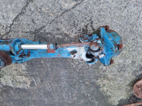 Eje y piezas Ford 7840, 6640 Front Axle 125150, Car125160, Car123489, Car123490, Car65641: foto 6