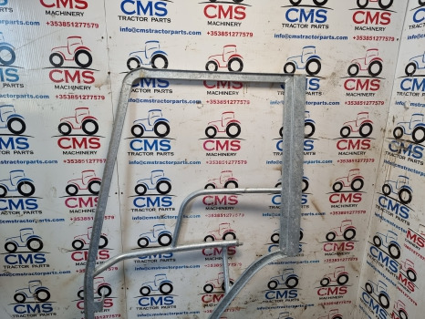 Ford 8340, 40, Tm And Ts Series, Cab Door Frame Lhs Bent Galvanized 82006665 - Puerta y piezas: foto 2 Ford 8340, 40, Tm And Ts Series, Cab Door Frame Lhs Bent Galvanized 82006665 - Puerta y piezas: foto 2