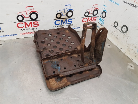 Ford Major, Super Major Cab Footstep Lh With Bracket E1addn16450a, E1adkn16472 - Sistema de admisión de aire: foto 5 Ford Major, Super Major Cab Footstep Lh With Bracket E1addn16450a, E1adkn16472 - Sistema de admisión de aire: foto 5