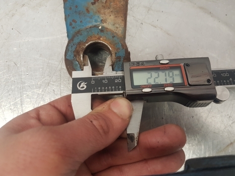 Ford New Holland 40 And Ts Series Steering Arm Left 82003634, E9nn3130ab - Dirección para Tractor: foto 4 Ford New Holland 40 And Ts Series Steering Arm Left 82003634, E9nn3130ab - Dirección para Tractor: foto 4