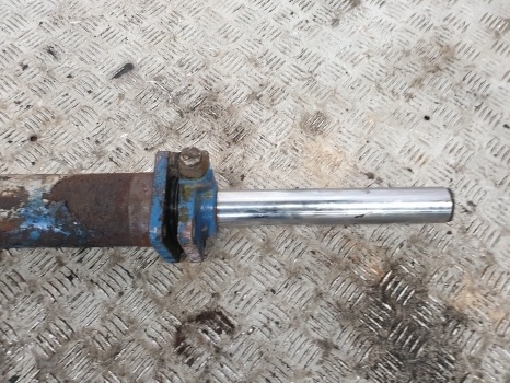 Ford New Holland 40 Series Steering Ram Car125188, 125188, 81863000, Car133949 - Dirección para Tractor: foto 2 Ford New Holland 40 Series Steering Ram Car125188, 125188, 81863000, Car133949 - Dirección para Tractor: foto 2