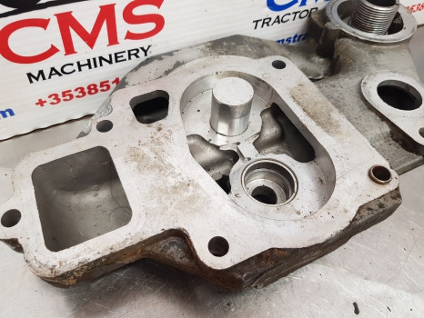 Ford New Holland Fiat 60, M Ser 8160, 8360 Hydraulic Pump Housing Kit 82002552 - Bomba hidráulica: foto 3 Ford New Holland Fiat 60, M Ser 8160, 8360 Hydraulic Pump Housing Kit 82002552 - Bomba hidráulica: foto 3