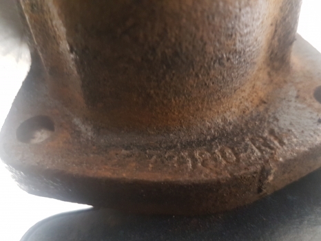 International Case 885 Parking Hand Brake Control Pivot Shaft 94329c93, 94328c3 - Piezas de freno para Tractor: foto 5 International Case 885 Parking Hand Brake Control Pivot Shaft 94329c93, 94328c3 - Piezas de freno para Tractor: foto 5