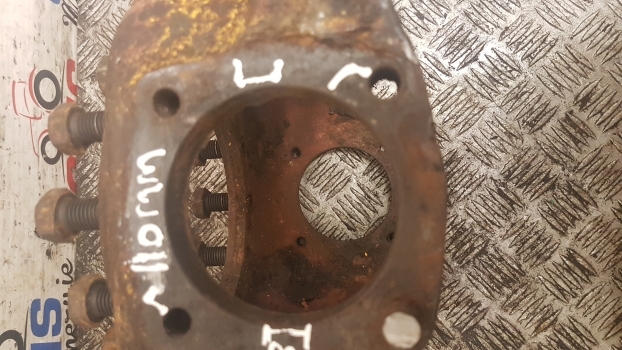 Jcb 3cx Front Axle Steering Spindle Swivel Housing Lhs 448/05101, 448/04008 - Mangueta para Retroexcavadora: foto 4 Jcb 3cx Front Axle Steering Spindle Swivel Housing Lhs 448/05101, 448/04008 - Mangueta para Retroexcavadora: foto 4