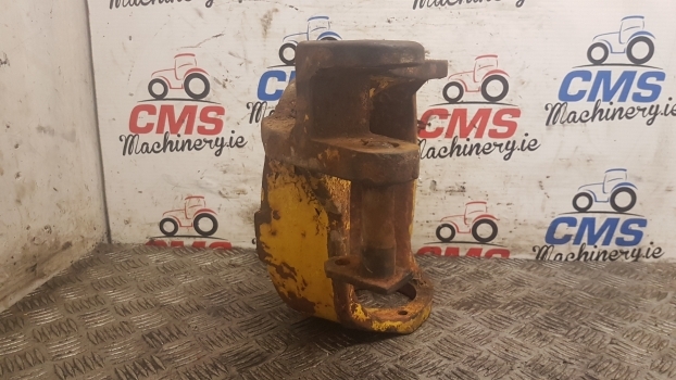 Jcb 3cx Front Axle Steering Spindle Swivel Housing Rhs 448/07401 - Mangueta para Retroexcavadora: foto 5 Jcb 3cx Front Axle Steering Spindle Swivel Housing Rhs 448/07401 - Mangueta para Retroexcavadora: foto 5