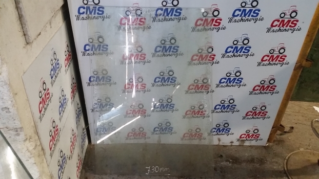 Jcb 3cx Side Glass 827/20081 - Ventana y piezas para Retroexcavadora: foto 1 Jcb 3cx Side Glass 827/20081 - Ventana y piezas para Retroexcavadora: foto 1