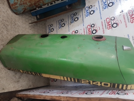 John Deere 2040s, 2140, Bonnet Al33151 - Capota para Tractor: foto 2 John Deere 2040s, 2140, Bonnet Al33151 - Capota para Tractor: foto 2