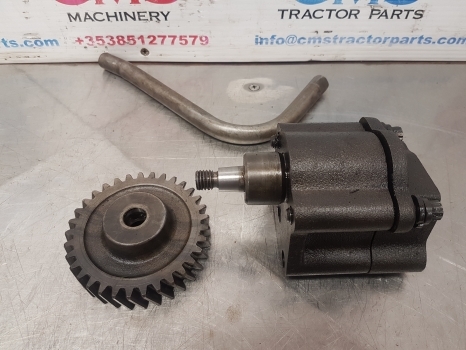 John Deere 2140, 2040s, 8560 Engine Oil Pump And Gear Re35865, Dd14760, T20298 - Bomba de aceite para Tractor: foto 1 John Deere 2140, 2040s, 8560 Engine Oil Pump And Gear Re35865, Dd14760, T20298 - Bomba de aceite para Tractor: foto 1