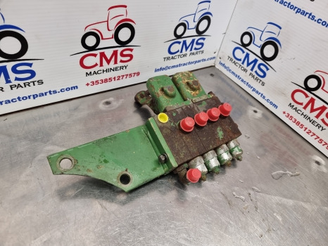 John Deere 2140, 2855, 2250 Double Selective Control Valve Al34593, Al34595 - Hidráulica: foto 2 John Deere 2140, 2855, 2250 Double Selective Control Valve Al34593, Al34595 - Hidráulica: foto 2