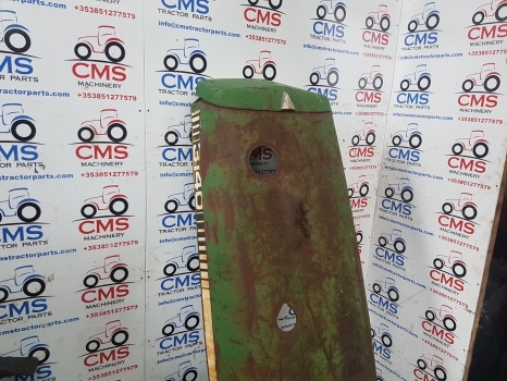 John Deere 3140, 3040, 3340, 3640, 3640s Hood, Bonnet Al30296, R52362 - Capota para Tractor: foto 2 John Deere 3140, 3040, 3340, 3640, 3640s Hood, Bonnet Al30296, R52362 - Capota para Tractor: foto 2