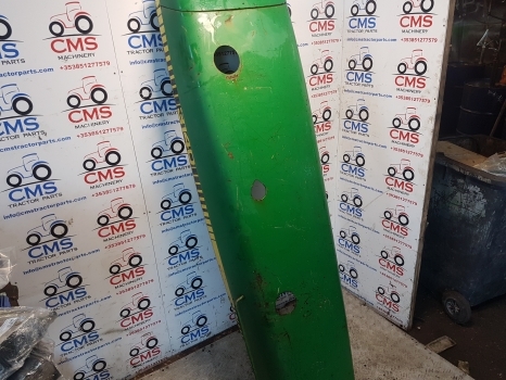 John Deere 3140, 3040 Engine Hood Bonnet Assy R52362, Al33128 - Capota para Tractor: foto 2 John Deere 3140, 3040 Engine Hood Bonnet Assy R52362, Al33128 - Capota para Tractor: foto 2