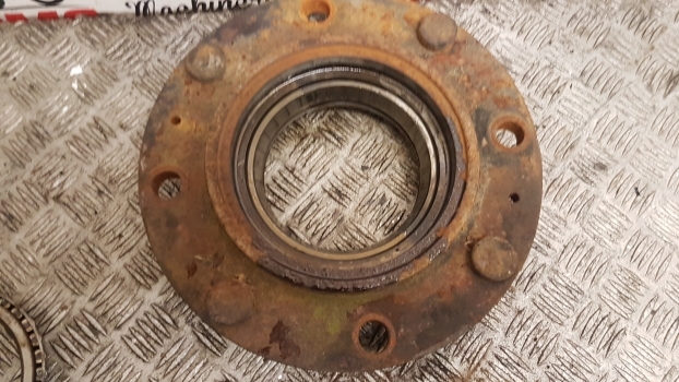 Cubo para Tractor John Deere 3200 ,3400  Hub Bolt Plate Z72470: foto 6