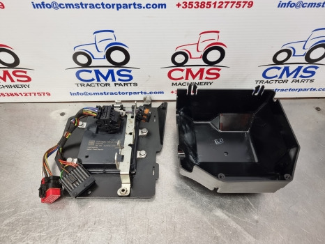 John Deere 6145r, 6r Series, Ecu Multi Functional Controller Al210192, Al211937 - Unidad de control: foto 1 John Deere 6145r, 6r Series, Ecu Multi Functional Controller Al210192, Al211937 - Unidad de control: foto 1