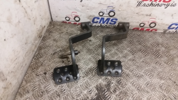 Landini Mythos Series 115 Brake Pedal Kit 3665879m91, 3665881m91 - Piezas de freno para Tractor: foto 2 Landini Mythos Series 115 Brake Pedal Kit 3665879m91, 3665881m91 - Piezas de freno para Tractor: foto 2