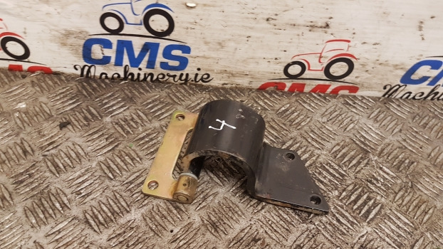Landini Mythos Series 115 Cab Door Hinge 3554894m1, 3554895m1 - Puerta y piezas: foto 1 Landini Mythos Series 115 Cab Door Hinge 3554894m1, 3554895m1 - Puerta y piezas: foto 1