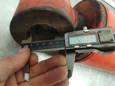 Manitou Mrt 2540, 2150, Mrt-x2150 Stabiliser Tilt Cylinder 569635 - Cilindro hidráulico para Manipulador telescópico: foto 4 Manitou Mrt 2540, 2150, Mrt-x2150 Stabiliser Tilt Cylinder 569635 - Cilindro hidráulico para Manipulador telescópico: foto 4