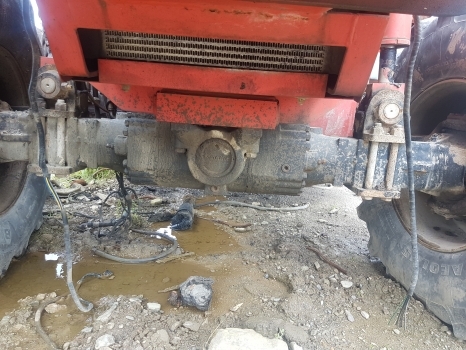 Manitou Mrt2540 Front Axle Dana Spicer 357/212/302 Rhs 729427, 737961, 603817 - Eje delantero para Manipulador telescópico: foto 4 Manitou Mrt2540 Front Axle Dana Spicer 357/212/302 Rhs 729427, 737961, 603817 - Eje delantero para Manipulador telescópico: foto 4