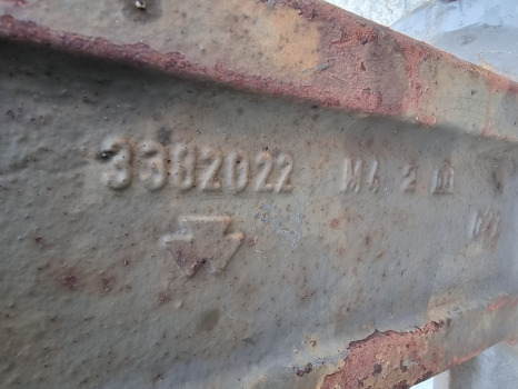 Massey Ferguson 3050, 3060, 6120, Rear Axle Housing Lh 3382022m4, 3382146m19 - Eje posterior: foto 2 Massey Ferguson 3050, 3060, 6120, Rear Axle Housing Lh 3382022m4, 3382146m19 - Eje posterior: foto 2