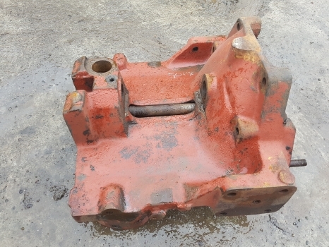 Massey Ferguson 50b, 100, 200, 300, 500 Series Front Axle Casting 1684290m1 - Cubo para Retroexcavadora: foto 4 Massey Ferguson 50b, 100, 200, 300, 500 Series Front Axle Casting 1684290m1 - Cubo para Retroexcavadora: foto 4