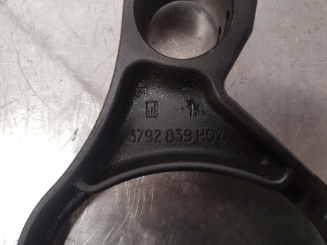 Massey Ferguson 5455 Fork Gearbox
For 3792839h02, 3792839m2 - Caja de cambios y piezas para Tractor: foto 4 Massey Ferguson 5455 Fork Gearbox
For 3792839h02, 3792839m2 - Caja de cambios y piezas para Tractor: foto 4