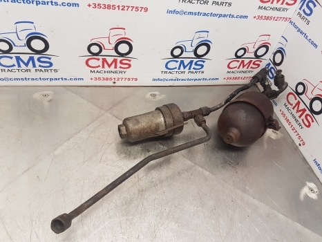 Massey Ferguson 5455 Wet Clutch Acuumulator/ Filter 3792285m93, 3619551m3 - Embrague y piezas para Tractor: foto 3 Massey Ferguson 5455 Wet Clutch Acuumulator/ Filter 3792285m93, 3619551m3 - Embrague y piezas para Tractor: foto 3