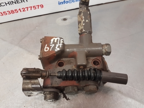 Massey Ferguson 675, 399, 372n, 375, 4225, 4255 Hydraulic Valve Assy 1679099m95 - Válvula hidráulica para Tractor: foto 5 Massey Ferguson 675, 399, 372n, 375, 4225, 4255 Hydraulic Valve Assy 1679099m95 - Válvula hidráulica para Tractor: foto 5