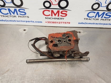 Massey Ferguson 675, 399, 372n, 375, 4225, 4255 Hydraulic Valve Assy 1679099m95 - Válvula hidráulica para Tractor: foto 4 Massey Ferguson 675, 399, 372n, 375, 4225, 4255 Hydraulic Valve Assy 1679099m95 - Válvula hidráulica para Tractor: foto 4