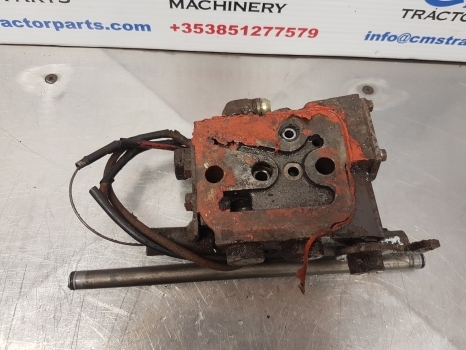 Massey Ferguson 675, 399, 372n, 375, 4225, 4255 Hydraulic Valve Assy 1679099m95 - Válvula hidráulica para Tractor: foto 5 Massey Ferguson 675, 399, 372n, 375, 4225, 4255 Hydraulic Valve Assy 1679099m95 - Válvula hidráulica para Tractor: foto 5