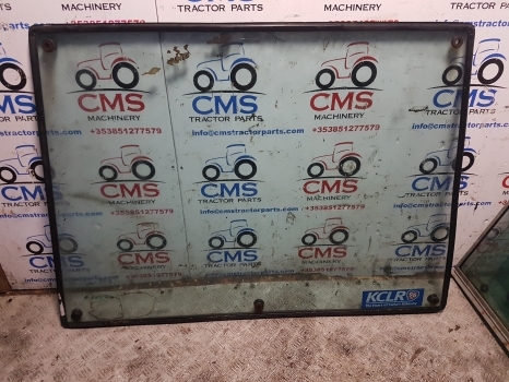 Massey Ferguson 690, 665, 698, 699 Cab Front Glass Windscreen Tg1246 - Parabrisas para Tractor: foto 2 Massey Ferguson 690, 665, 698, 699 Cab Front Glass Windscreen Tg1246 - Parabrisas para Tractor: foto 2